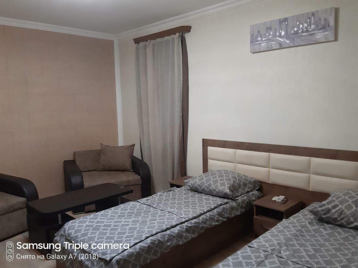 Appartamento Georgi Apartament 2 Tbilisi Esterno foto
