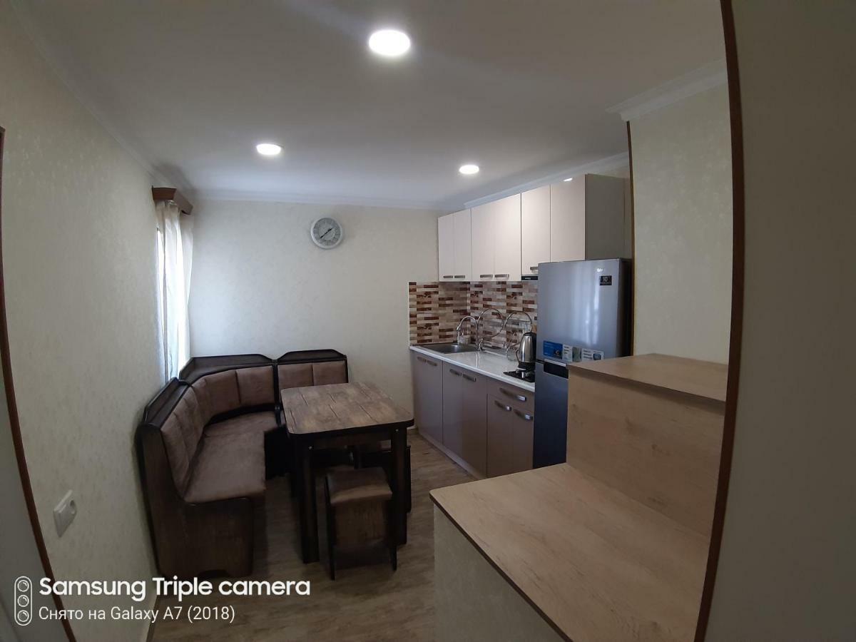 Appartamento Georgi Apartament 2 Tbilisi Esterno foto